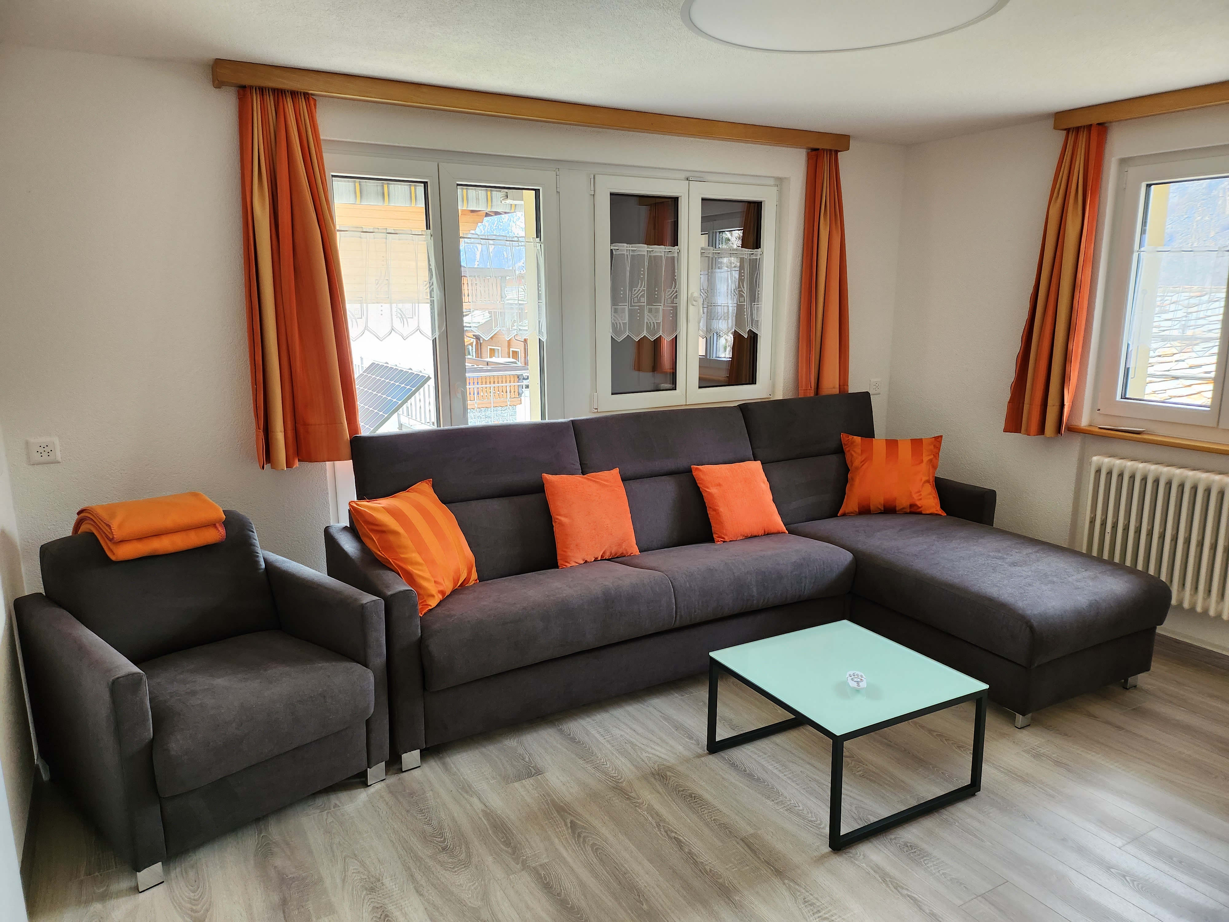 Wohnzimmer der Ferienwohnung Steinbock 77